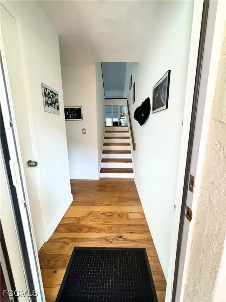 1715 SE 46th Lane Cape Coral FL 33904