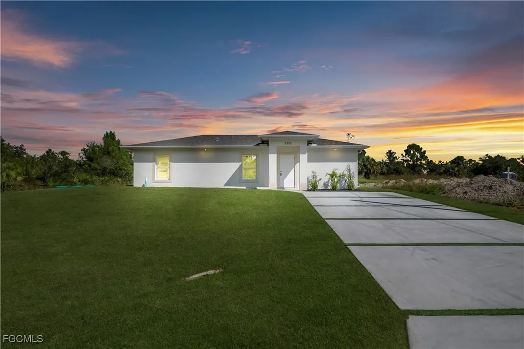 3302 39th Street W Lehigh Acres FL 33971