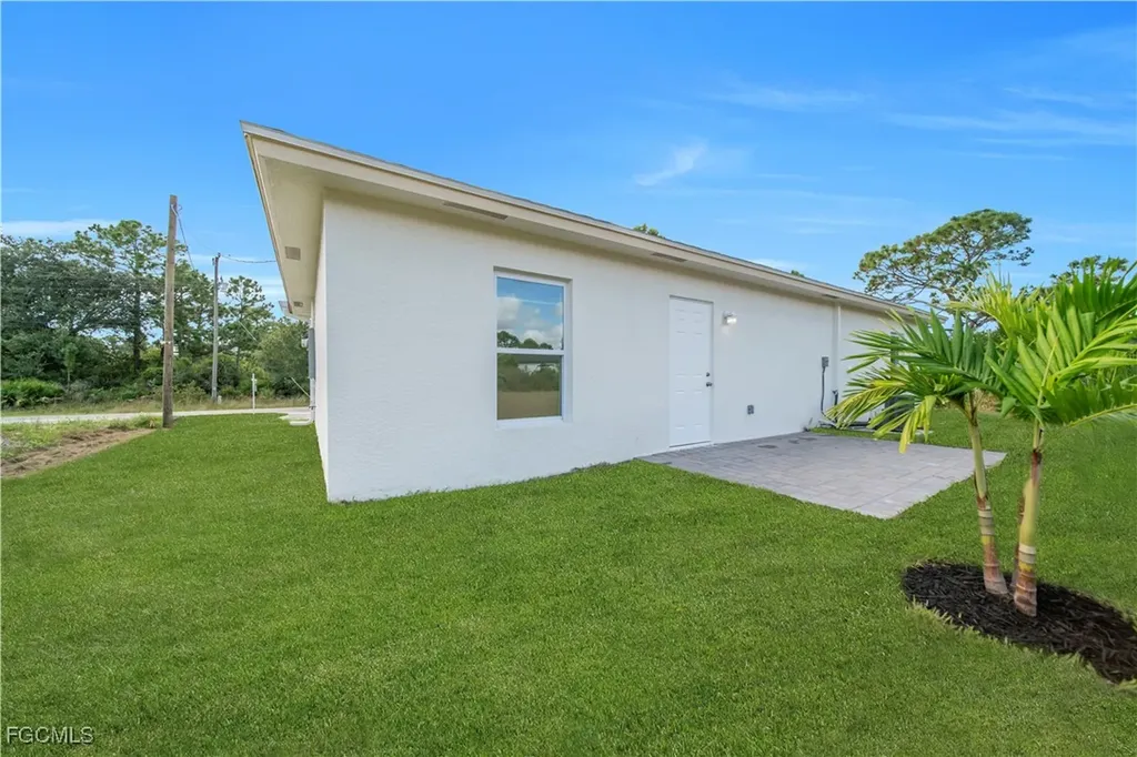 3302 39th Street W Lehigh Acres FL 33971
