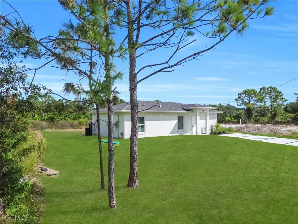 3302 39th Street W Lehigh Acres FL 33971