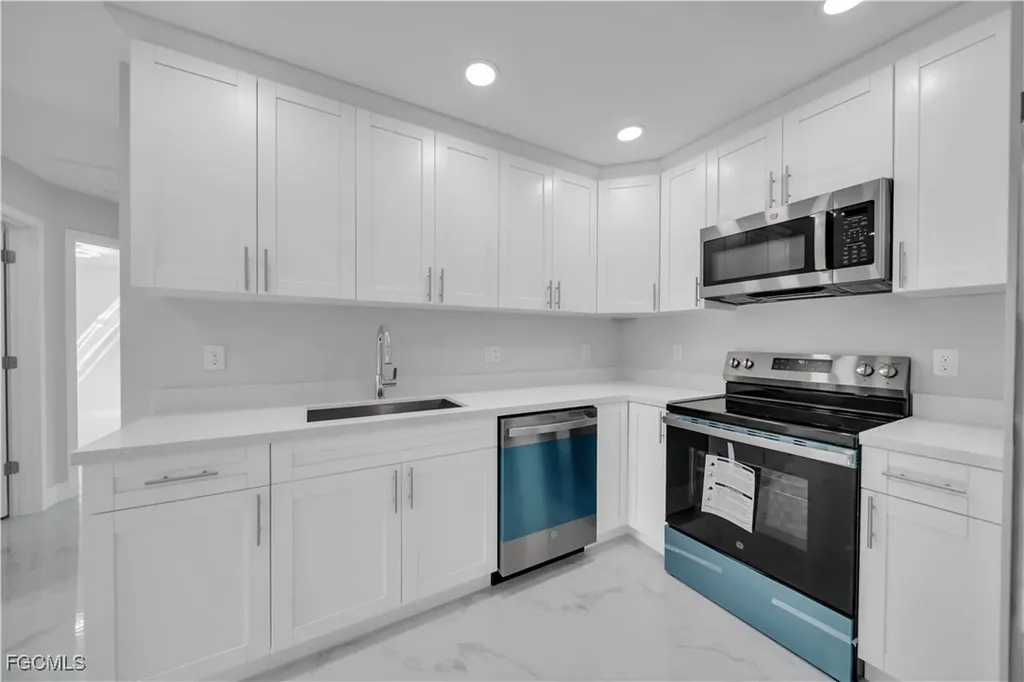 3302 39th Street W Lehigh Acres FL 33971