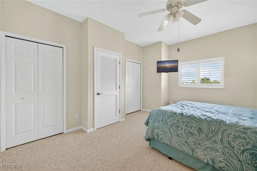 732 Victoria Drive Cape Coral FL 33904