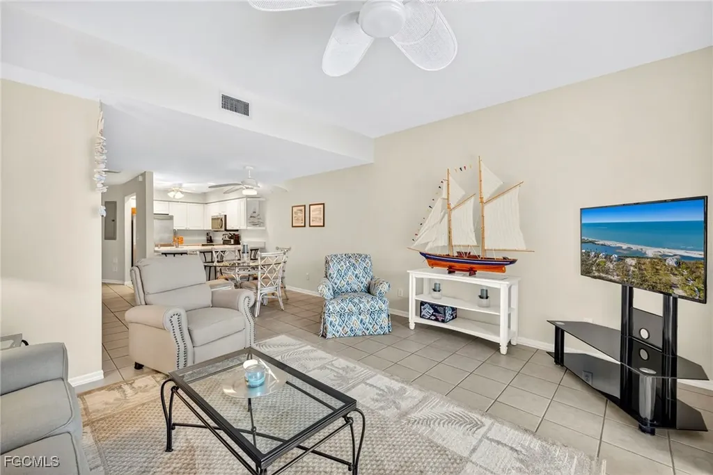 732 Victoria Drive Cape Coral FL 33904