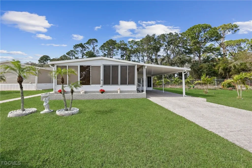 349 Shrub Lane S North Fort Myers FL 33917
