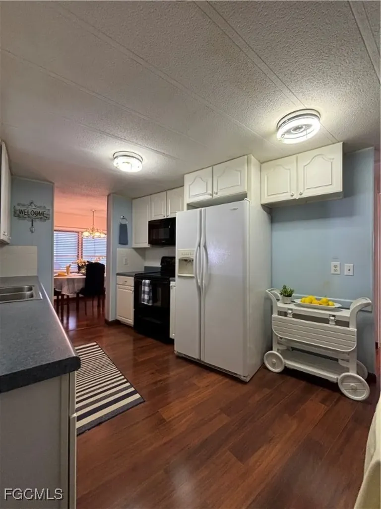 349 Shrub Lane S North Fort Myers FL 33917