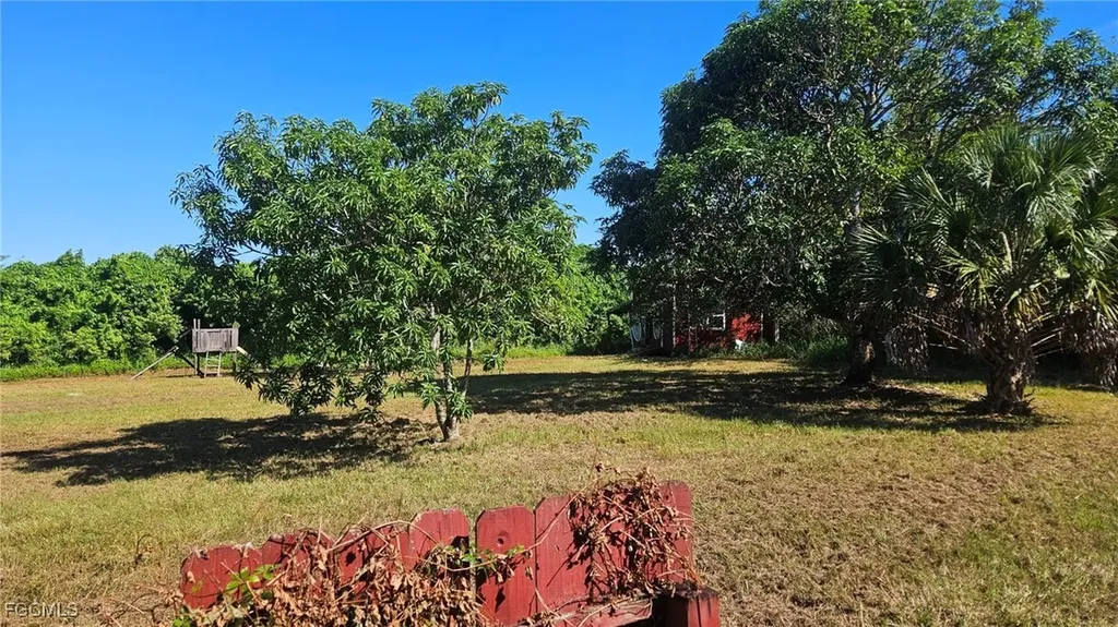 11530 Riggs Road Naples FL 34114