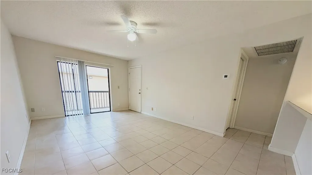 5305 Summerlin Road Fort Myers FL 33919