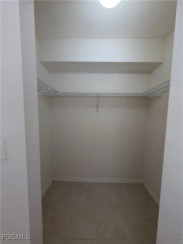 5305 Summerlin Road Fort Myers FL 33919