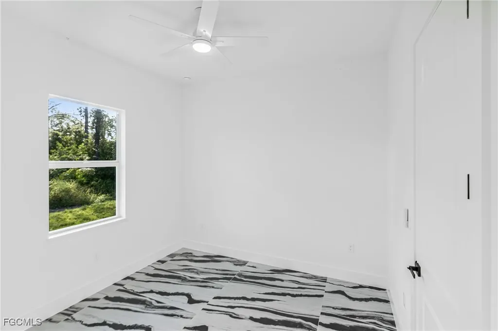 333 Lownde Avenue S Lehigh Acres FL 33974