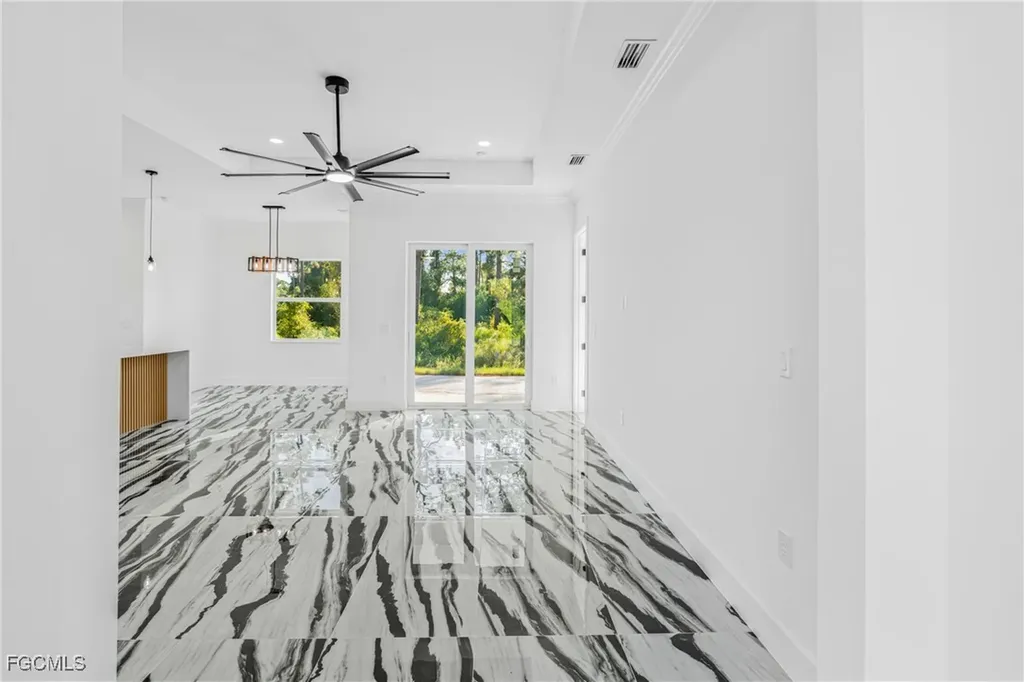 333 Lownde Avenue S Lehigh Acres FL 33974