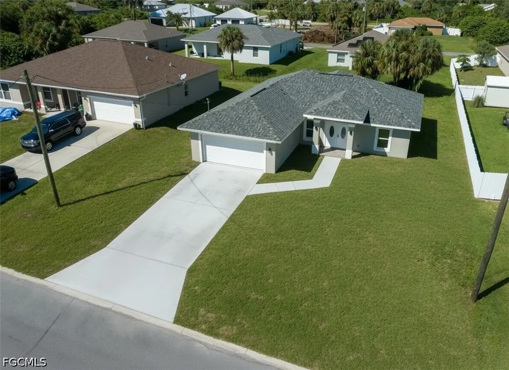 8038 Sunrise Circle Labelle FL 33935