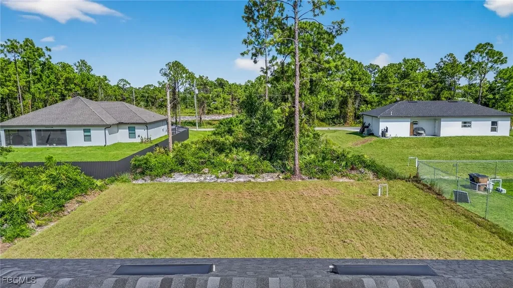 2916 Dora Avenue N Lehigh Acres FL 33971