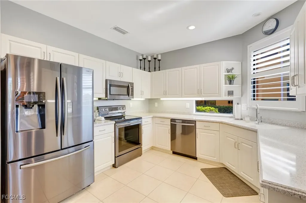 15791 Prentiss Pointe Circle Fort Myers FL 33908
