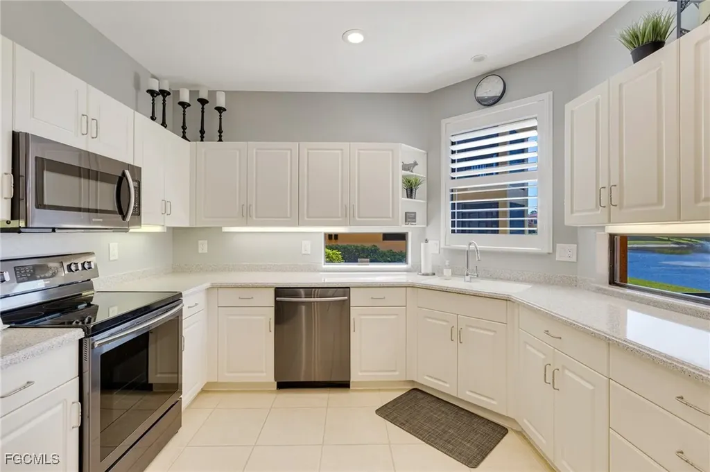 15791 Prentiss Pointe Circle Fort Myers FL 33908