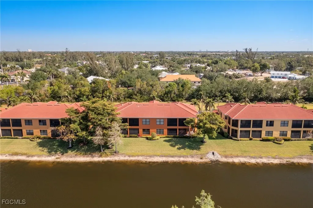 15791 Prentiss Pointe Circle Fort Myers FL 33908