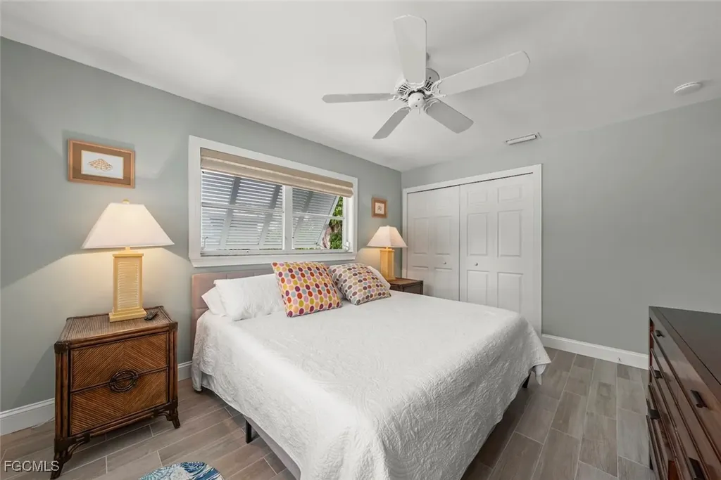 513 Rabbit Road Sanibel FL 33957