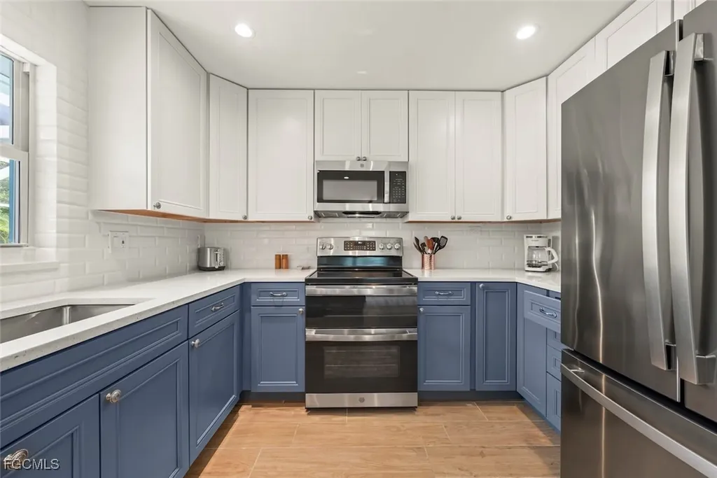 513 Rabbit Road Sanibel FL 33957