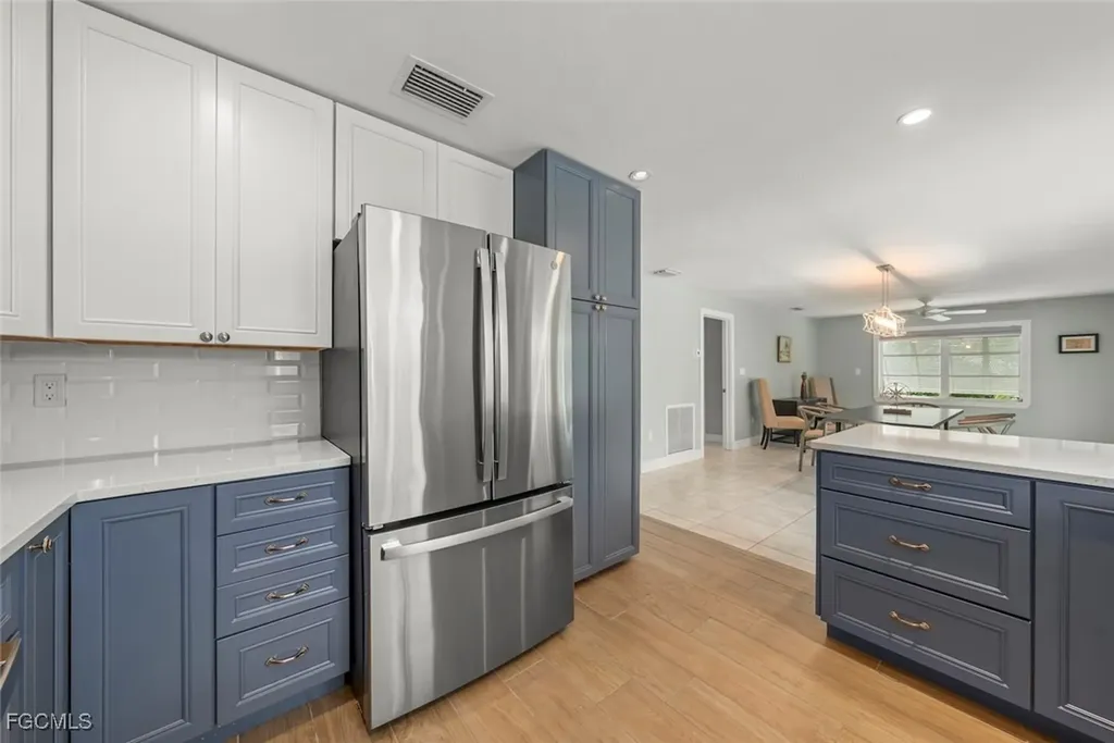 513 Rabbit Road Sanibel FL 33957