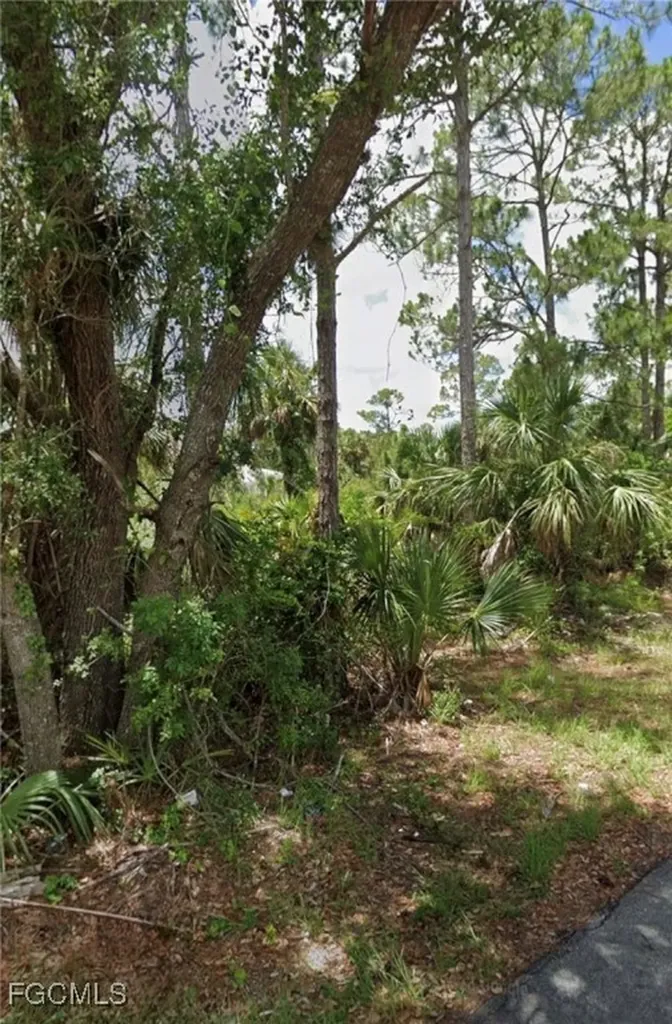 3401 62nd Street W Lehigh Acres FL 33971