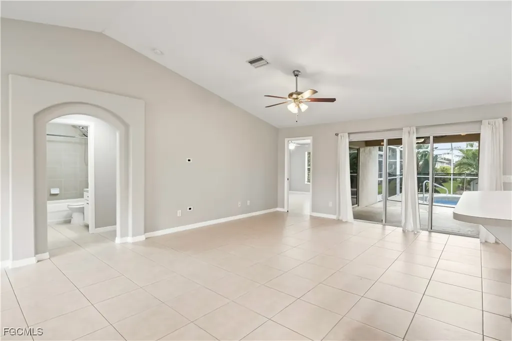 1806 SW 22nd Terrace Cape Coral FL 33991