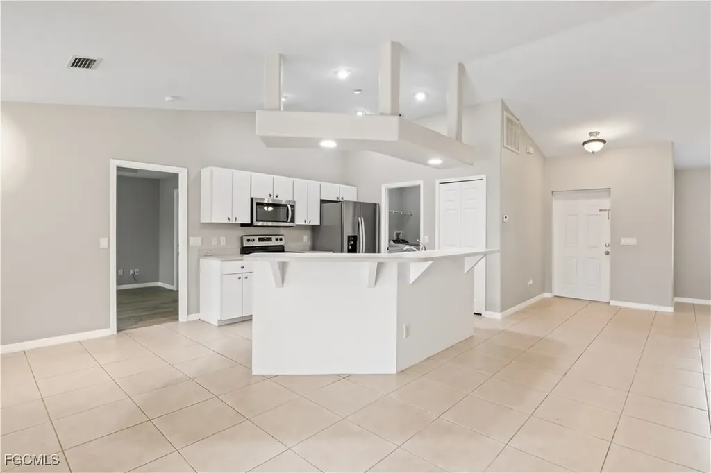 1806 SW 22nd Terrace Cape Coral FL 33991