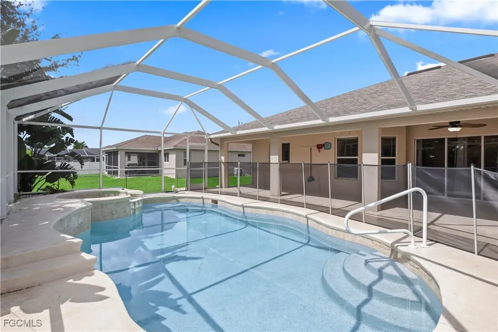 1806 SW 22nd Terrace Cape Coral FL 33991