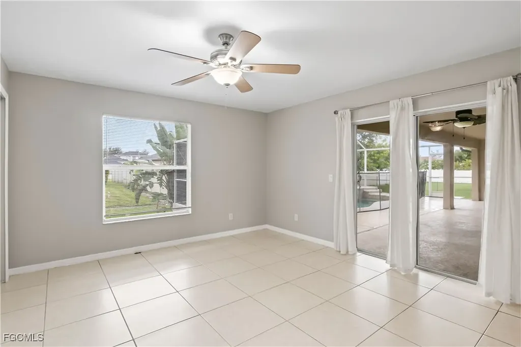 1806 SW 22nd Terrace Cape Coral FL 33991