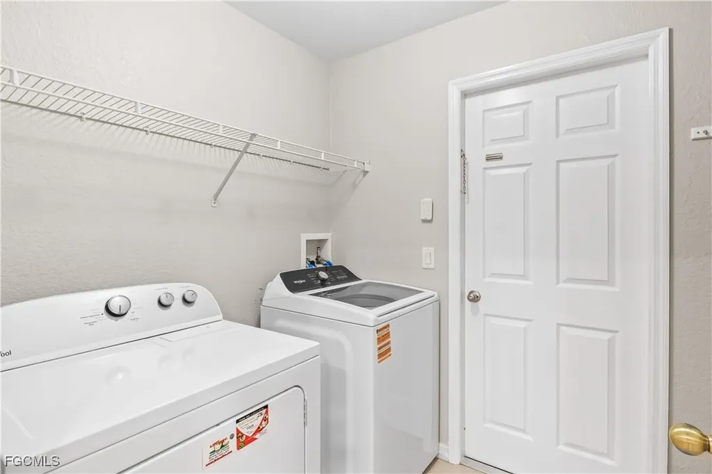 1806 SW 22nd Terrace Cape Coral FL 33991