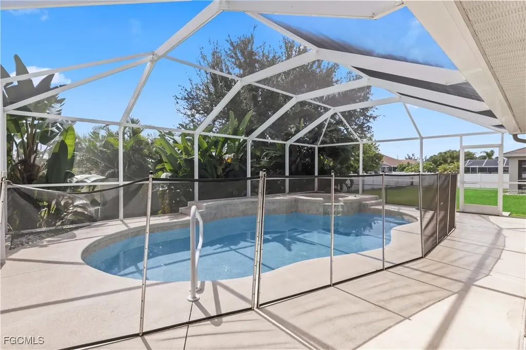 1806 SW 22nd Terrace Cape Coral FL 33991