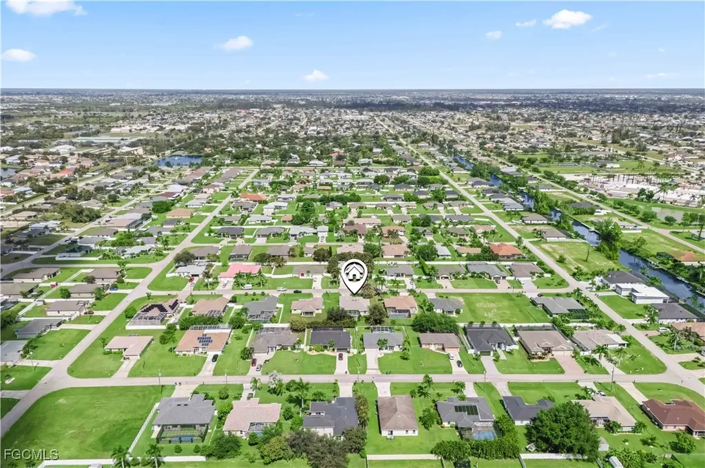 1806 SW 22nd Terrace Cape Coral FL 33991