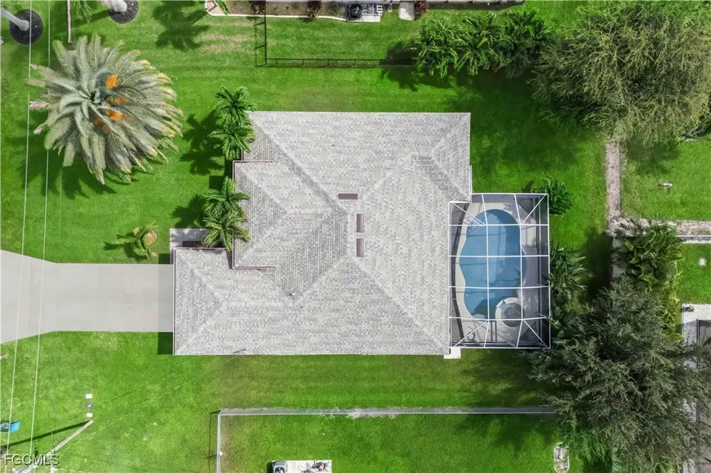 1806 SW 22nd Terrace Cape Coral FL 33991