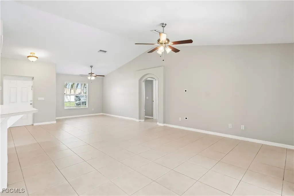1806 SW 22nd Terrace Cape Coral FL 33991