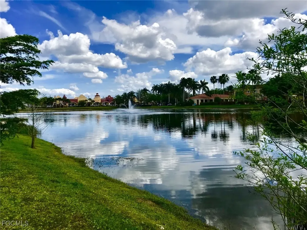 8342 Bernwood Cove Loop Fort Myers FL 33966