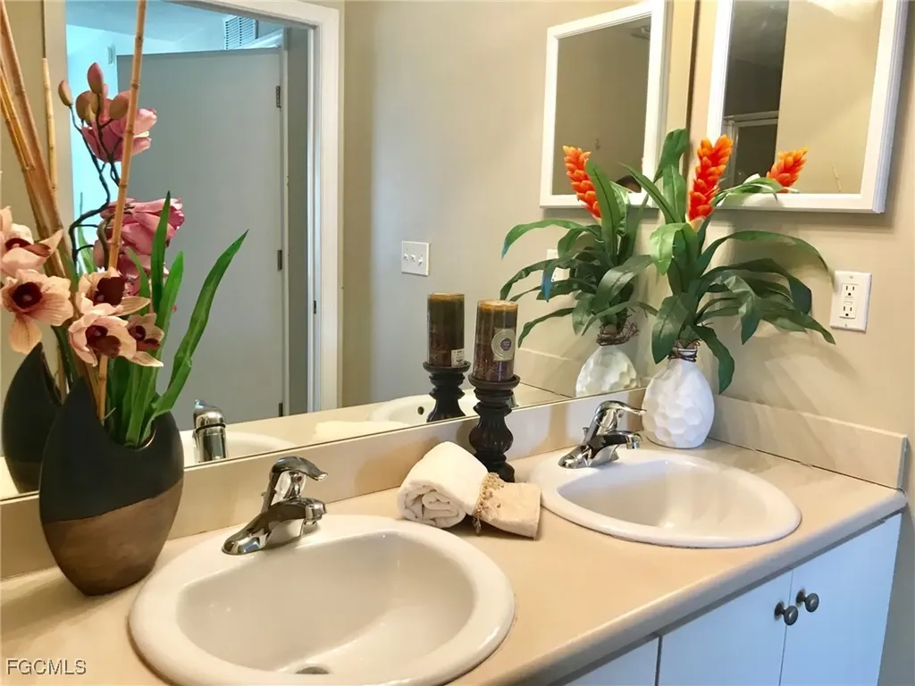 8342 Bernwood Cove Loop Fort Myers FL 33966
