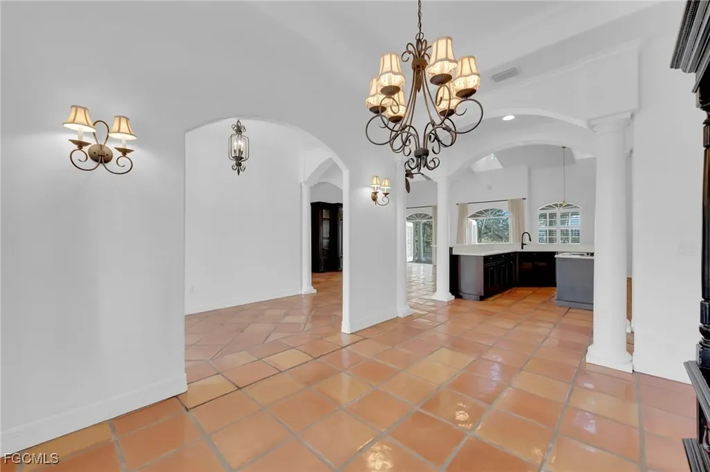 8642 S Lake Circle Fort Myers FL 33908