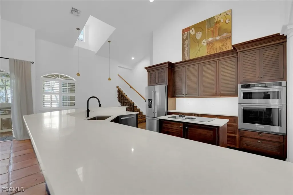 8642 S Lake Circle Fort Myers FL 33908