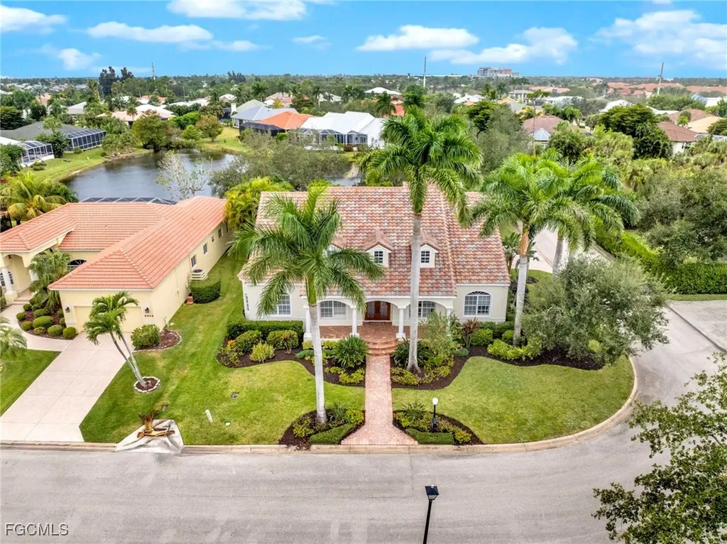 8642 S Lake Circle Fort Myers FL 33908