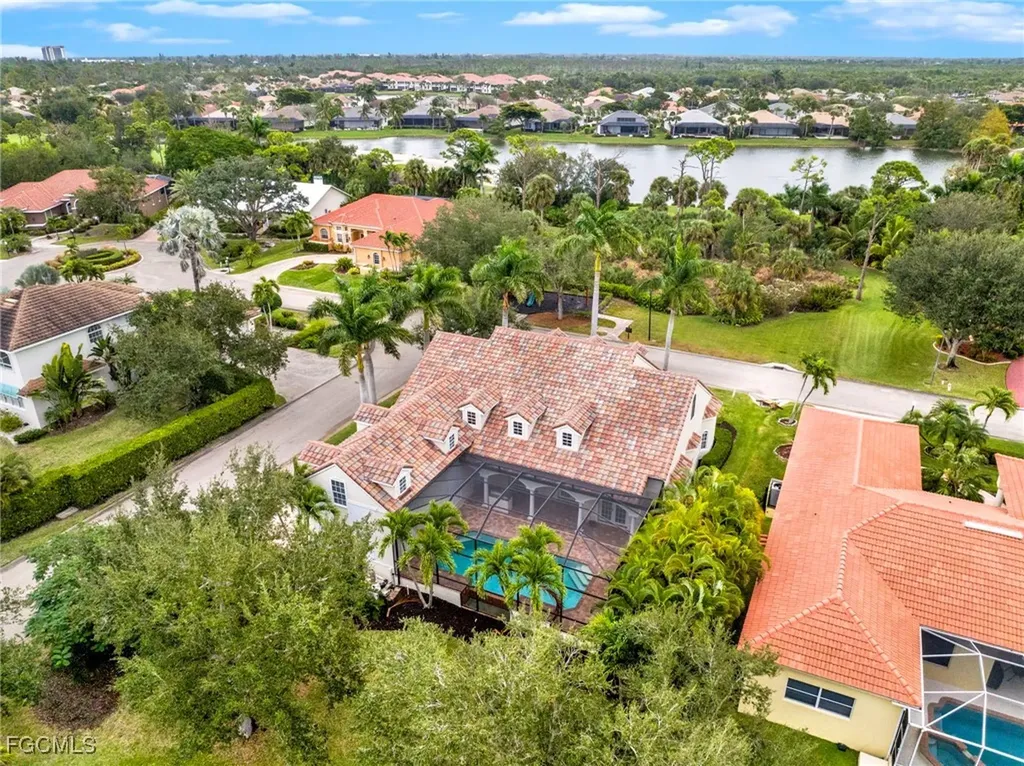 8642 S Lake Circle Fort Myers FL 33908