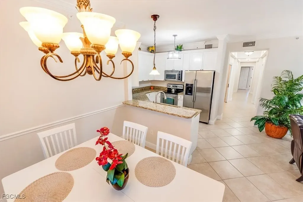 10060 Lake Cove Drive Fort Myers FL 33908