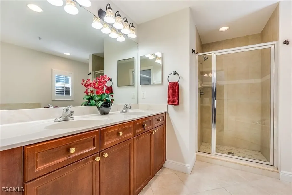 10060 Lake Cove Drive Fort Myers FL 33908