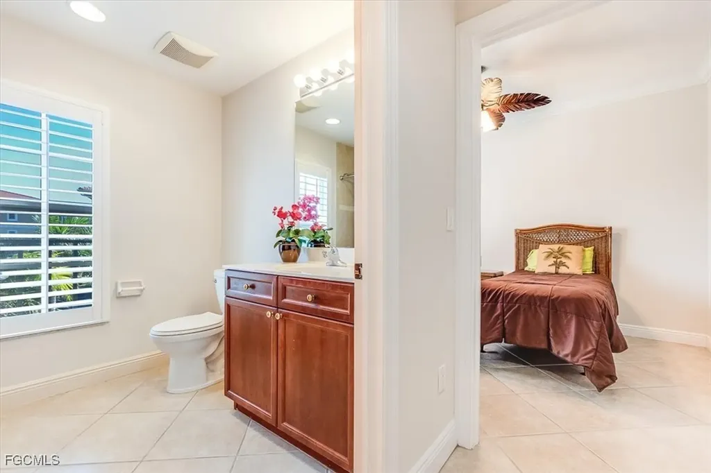 10060 Lake Cove Drive Fort Myers FL 33908