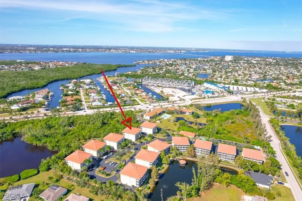 10060 Lake Cove Drive Fort Myers FL 33908