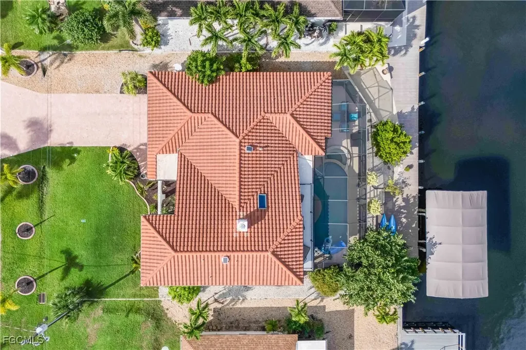 2420 Cherimoya Lane St. James City FL 33956