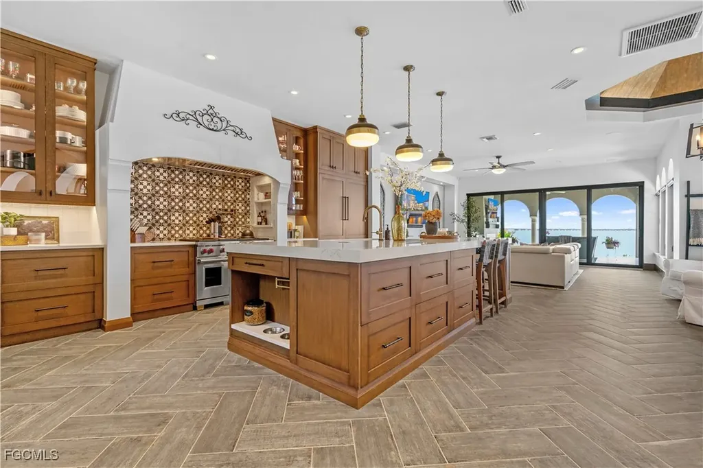 3914 W Riverside Drive Fort Myers FL 33901