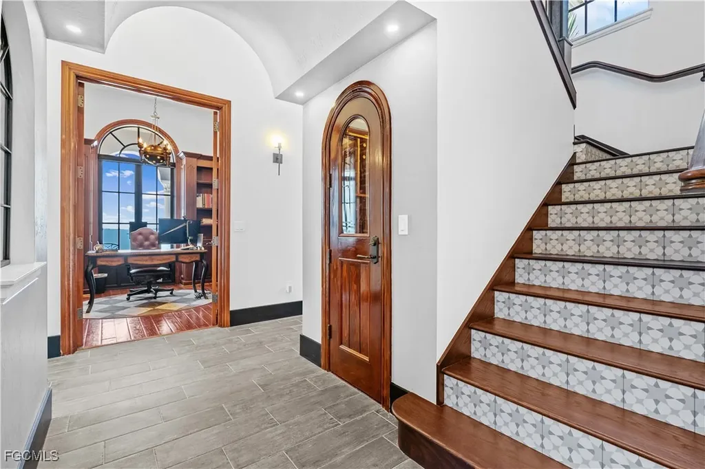 3914 W Riverside Drive Fort Myers FL 33901