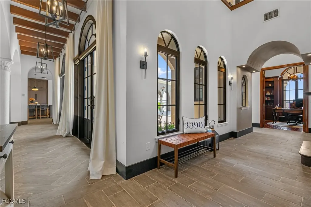 3914 W Riverside Drive Fort Myers FL 33901