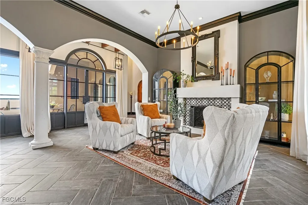 3914 W Riverside Drive Fort Myers FL 33901