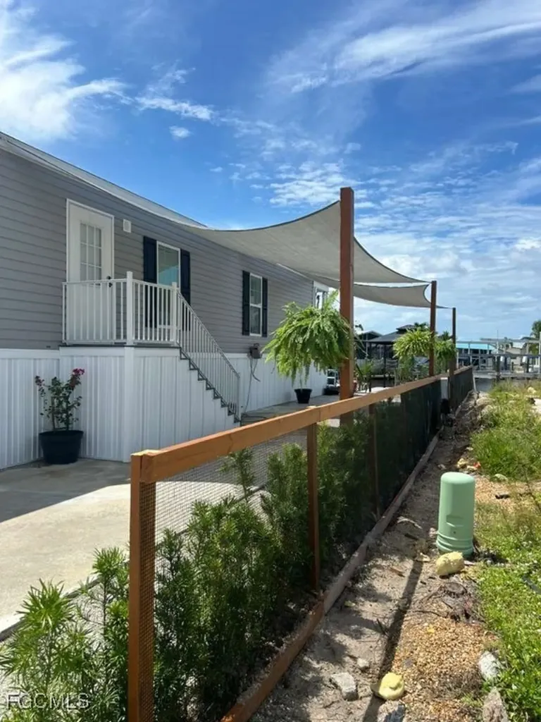 3673 Dewberry Lane St. James City FL 33956