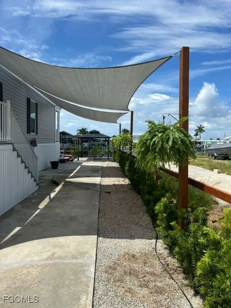 3673 Dewberry Lane St. James City FL 33956