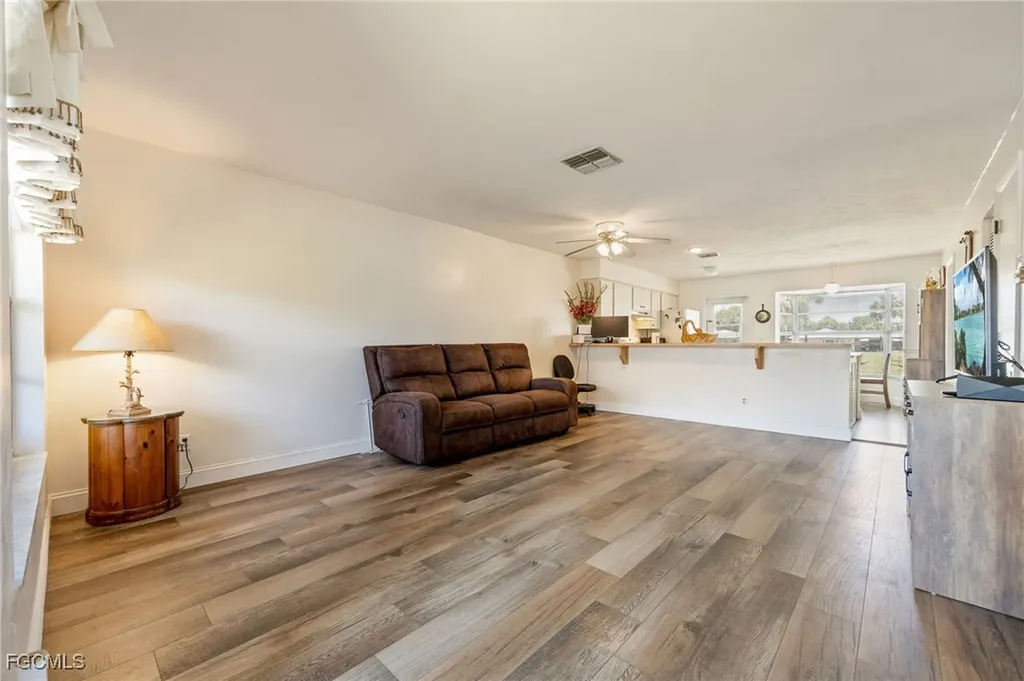 220 Oakmont Parkway Lehigh Acres FL 33936